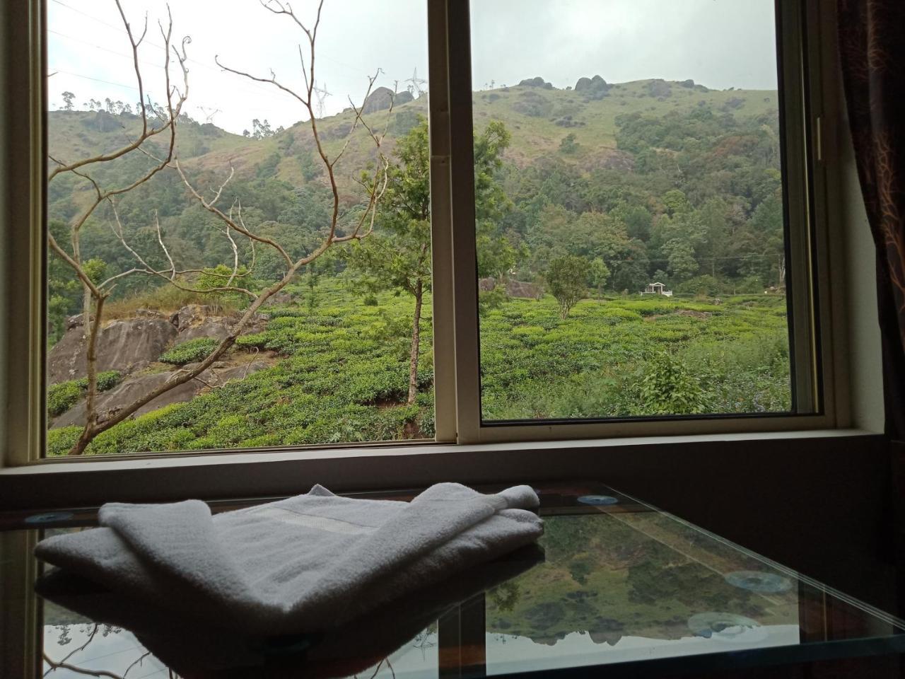 Tea Dale - All Rooms With Tea Estate View Мунар Екстериор снимка